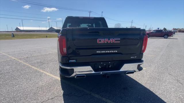 2022 GMC Sierra 1500 4WD Crew Cab Short Box SLT