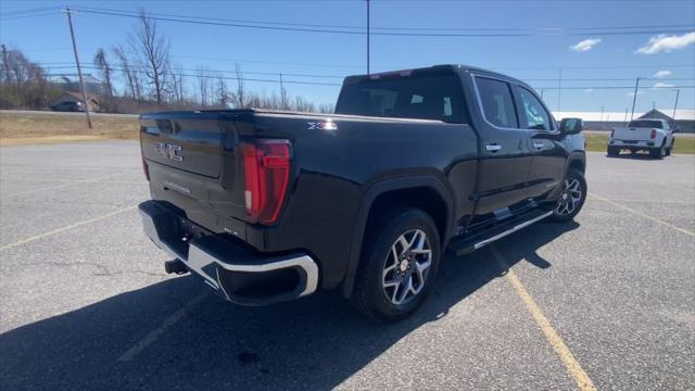 2022 GMC Sierra 1500 4WD Crew Cab Short Box SLT