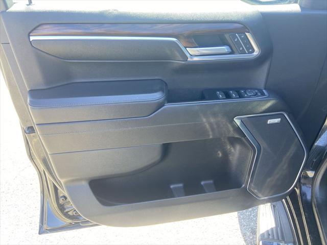 2022 GMC Sierra 1500 4WD Crew Cab Short Box SLT