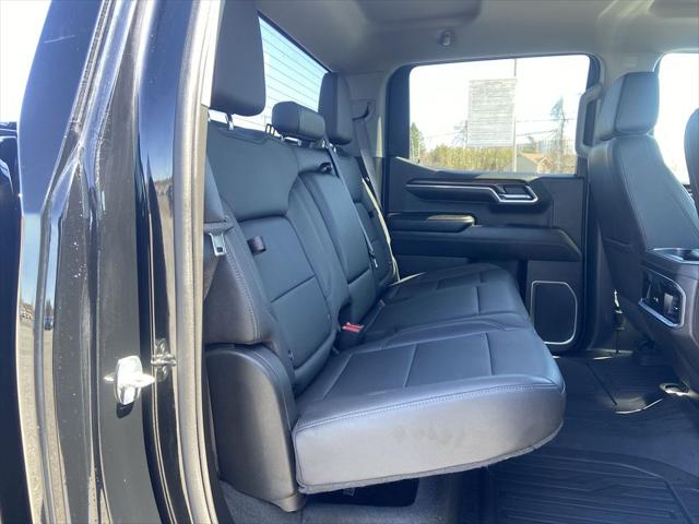2022 GMC Sierra 1500 4WD Crew Cab Short Box SLT