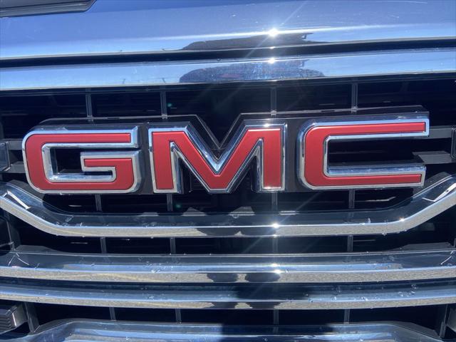 2022 GMC Sierra 1500 4WD Crew Cab Short Box SLT
