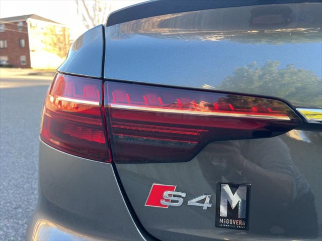 2023 Audi S4 Premium Plus TFSI quattro Tiptronic