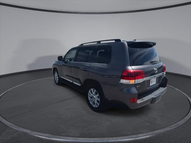 2017 Toyota Land Cruiser Base