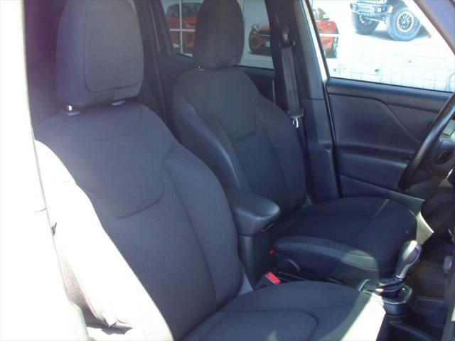 2018 Jeep Renegade Altitude Sport Utility 4D