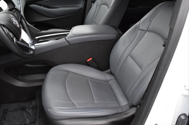 2023 Buick Enclave Essence AWD