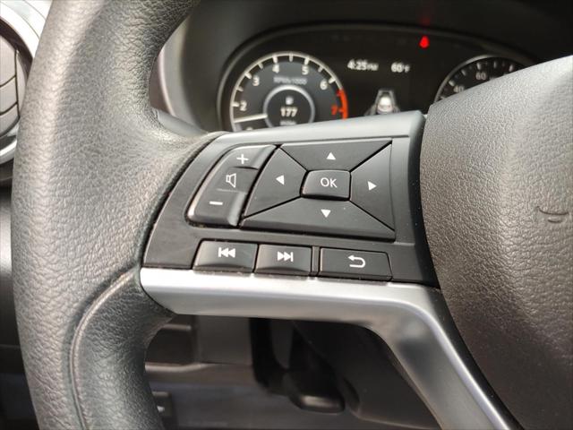 2022 Nissan Kicks SV Xtronic CVT