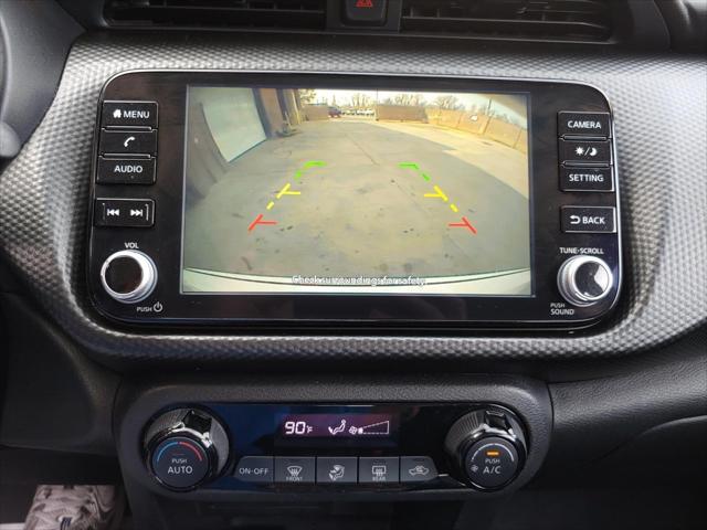 2022 Nissan Kicks SV Xtronic CVT
