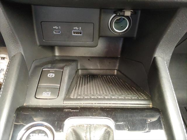 2022 Nissan Kicks SV Xtronic CVT