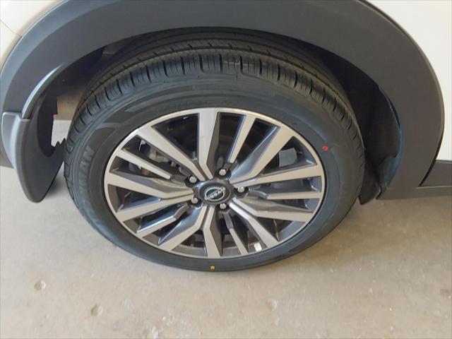2022 Nissan Kicks SV Xtronic CVT
