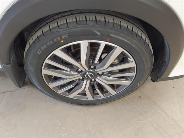 2022 Nissan Kicks SV Xtronic CVT