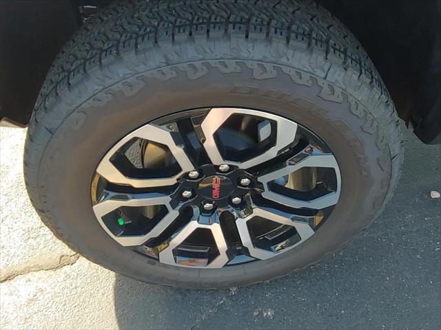 2026 GMC Canyon AT4, 4WD
