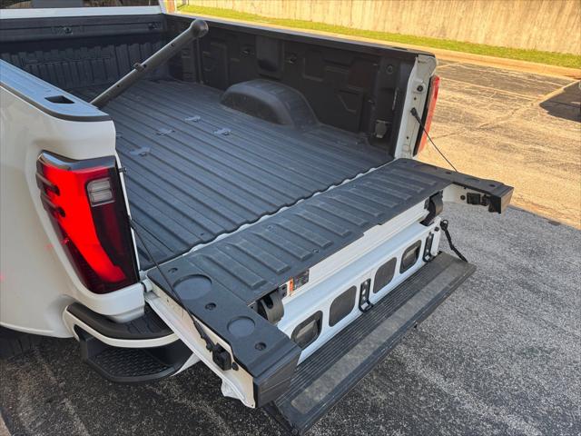 2024 GMC Sierra 3500HD 4WD Crew Cab Long Bed Denali