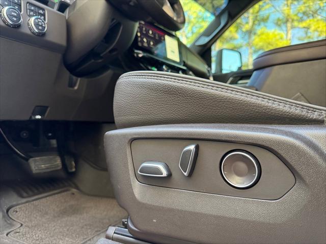 2024 GMC Sierra 3500HD 4WD Crew Cab Long Bed Denali