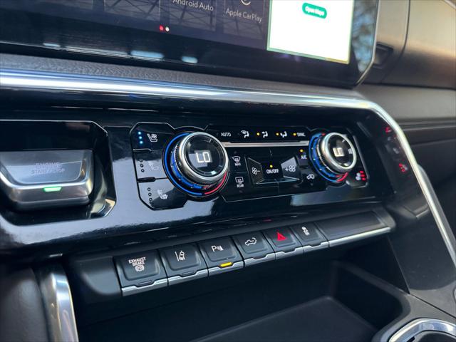 2024 GMC Sierra 3500HD 4WD Crew Cab Long Bed Denali