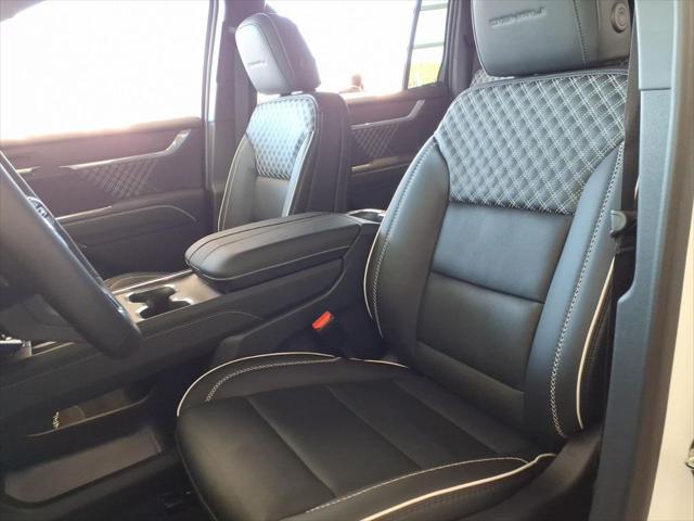 2026 GMC Acadia Denali FWD