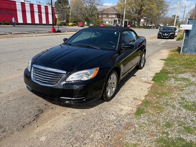 2011 Chrysler 200 Touring