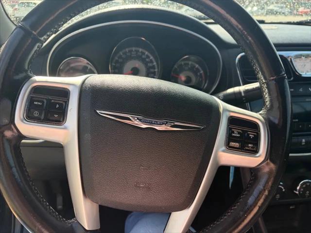 2011 Chrysler 200 Touring