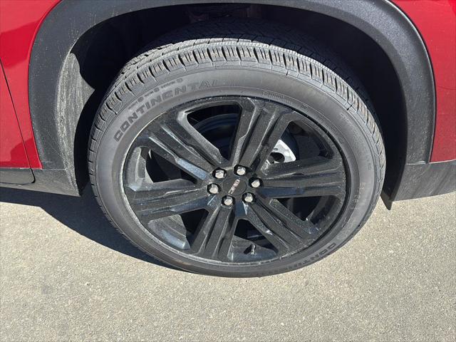 2026 GMC Acadia Denali AWD