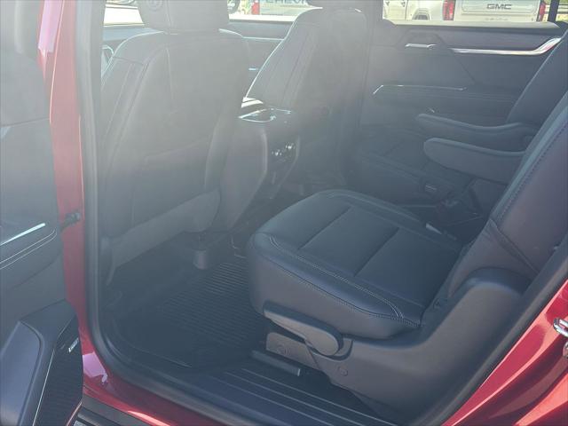 2026 GMC Acadia Denali AWD