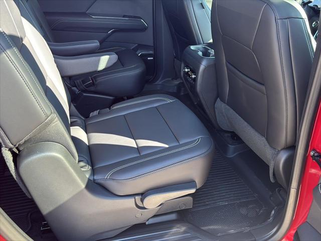 2026 GMC Acadia Denali AWD