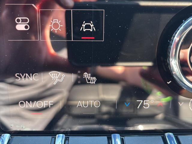 2026 GMC Acadia Denali AWD