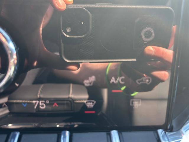 2026 GMC Acadia Denali AWD