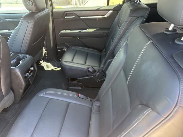 2024 GMC Acadia AWD Elevation