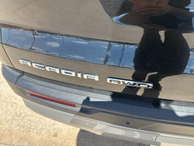 2024 GMC Acadia AWD Elevation