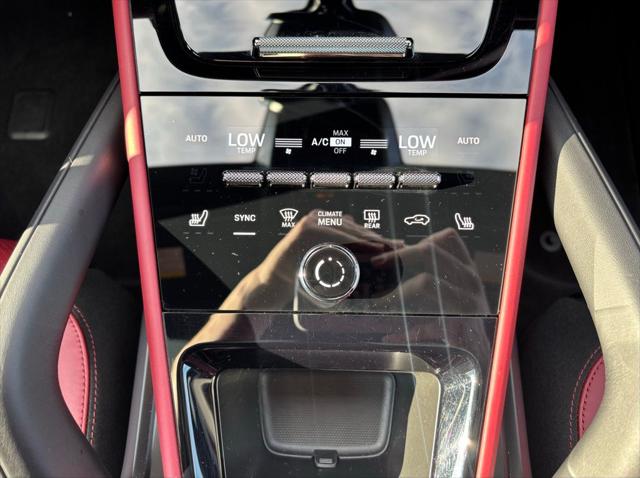 2024 Porsche Cayenne Base