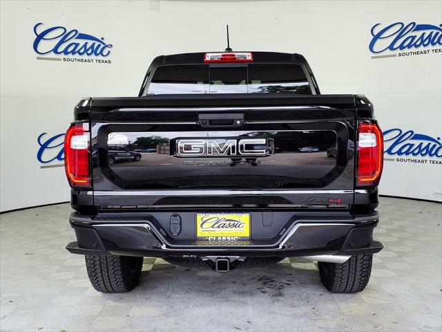 2026 GMC Canyon AT4, 4WD