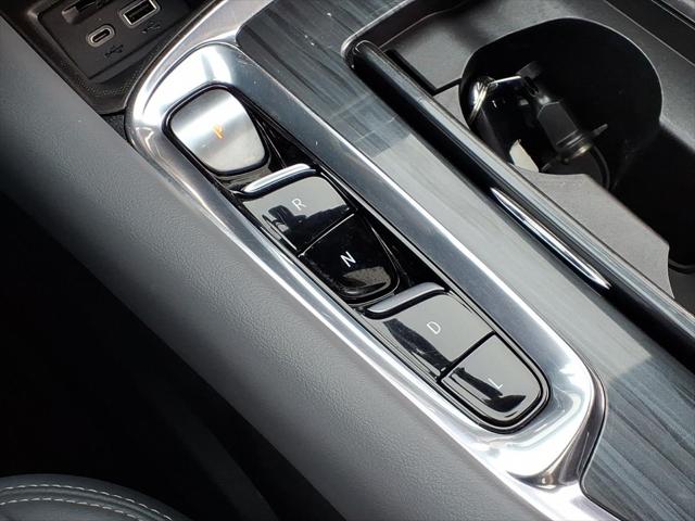2023 Buick Enclave Essence AWD