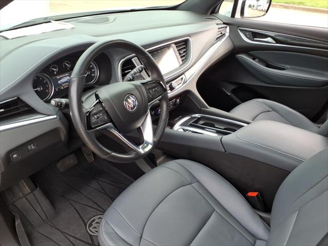 2023 Buick Enclave Essence AWD
