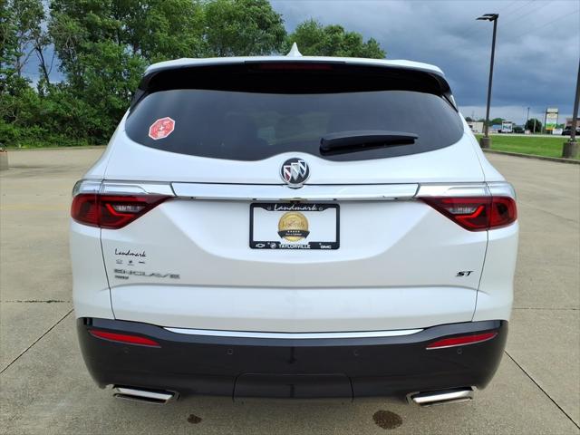 2023 Buick Enclave Essence AWD