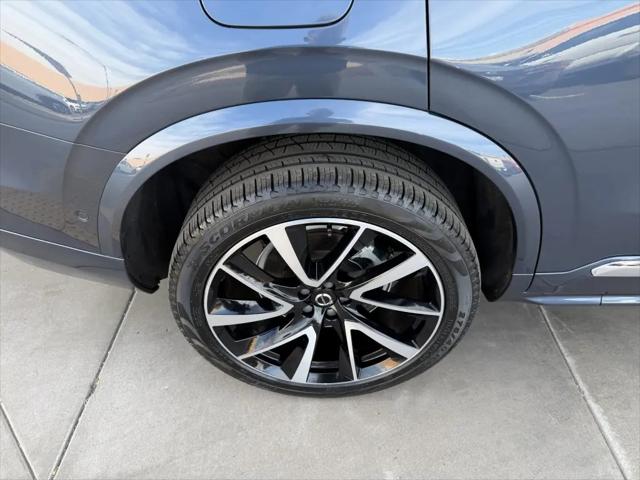 2023 Volvo XC90 B6 Plus 6-Seater
