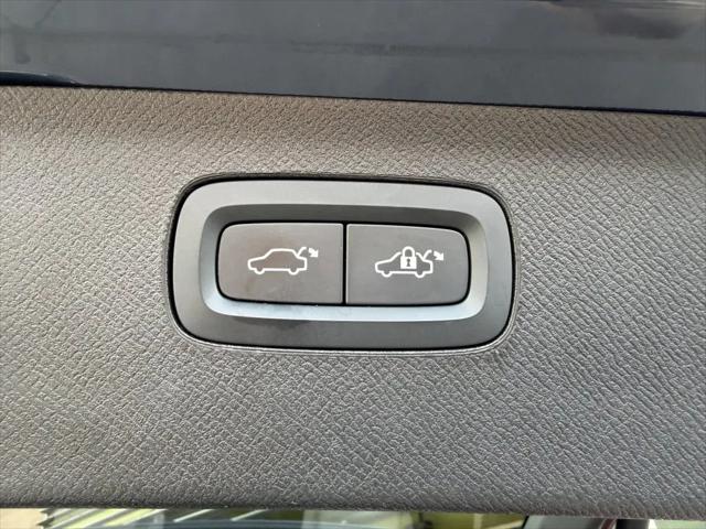 2023 Volvo XC90 B6 Plus 6-Seater