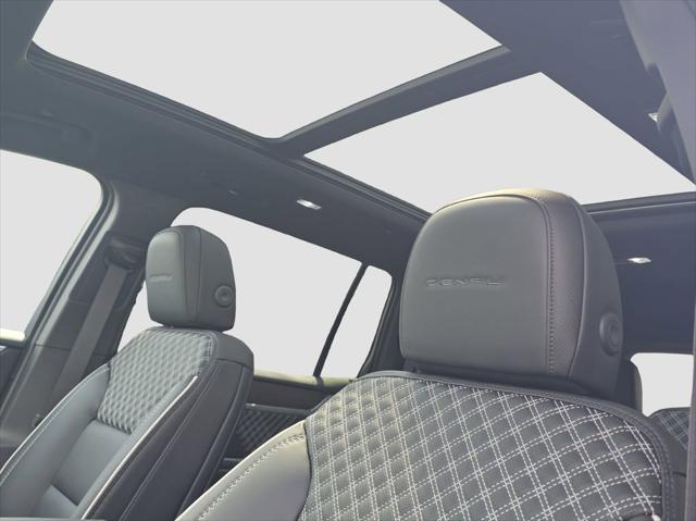 2026 GMC Acadia Denali AWD