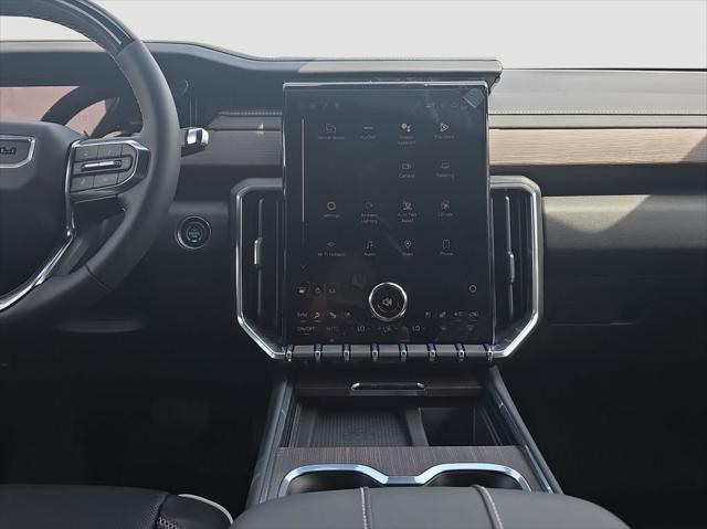 2026 GMC Acadia Denali AWD