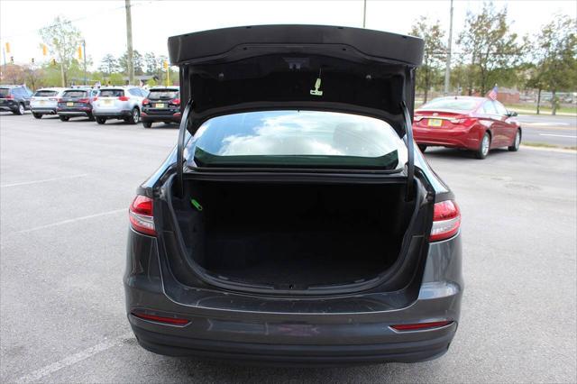 2020 Ford Fusion Hybrid SE