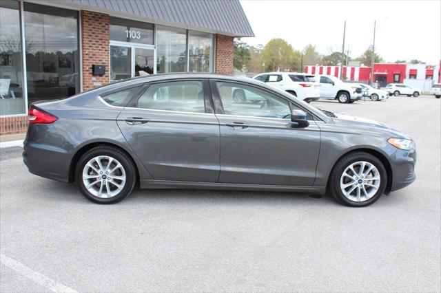2020 Ford Fusion Hybrid SE