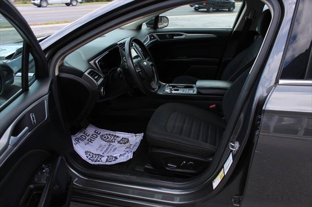 2020 Ford Fusion Hybrid SE