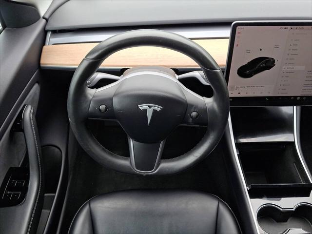 2019 Tesla Model 3 Standard Range Plus