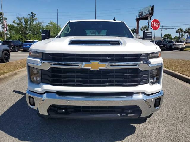 2026 Chevrolet Silverado 3500HD Crew Cab, Standard Bed, LT, 4WD