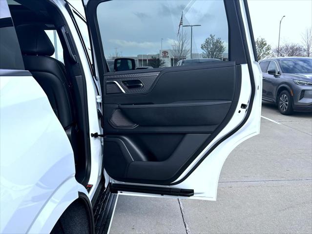 2026 INFINITI QX80 AUTOGRAPH AWD
