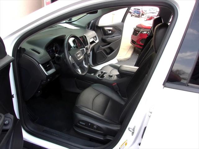 2023 GMC Terrain AWD SLT