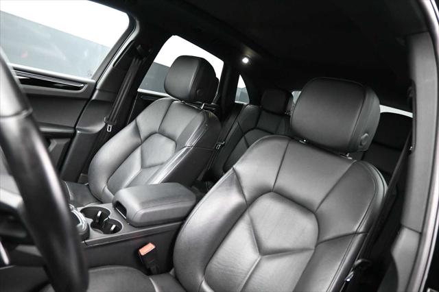 2024 Porsche Macan AWD