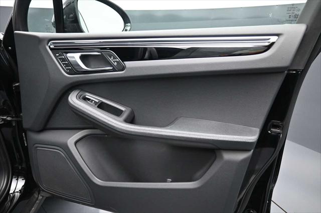 2024 Porsche Macan AWD