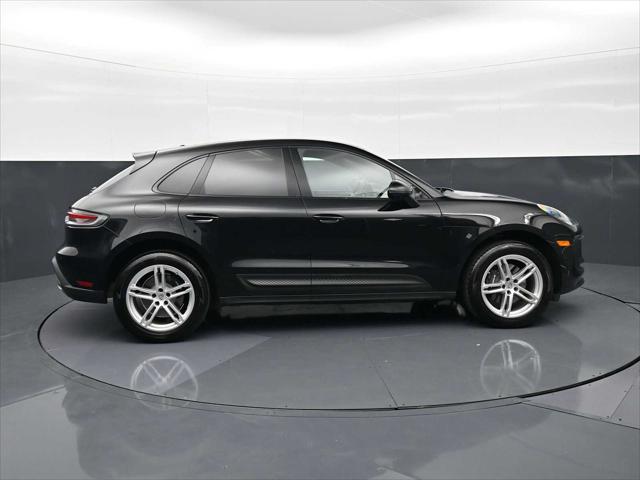 2024 Porsche Macan AWD