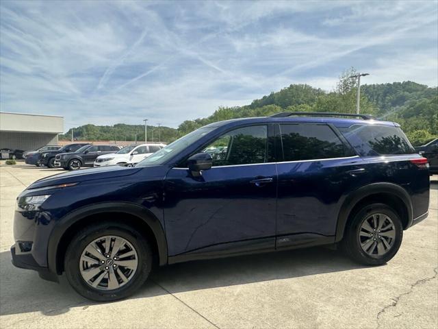 2025 Nissan Pathfinder SV 4WD