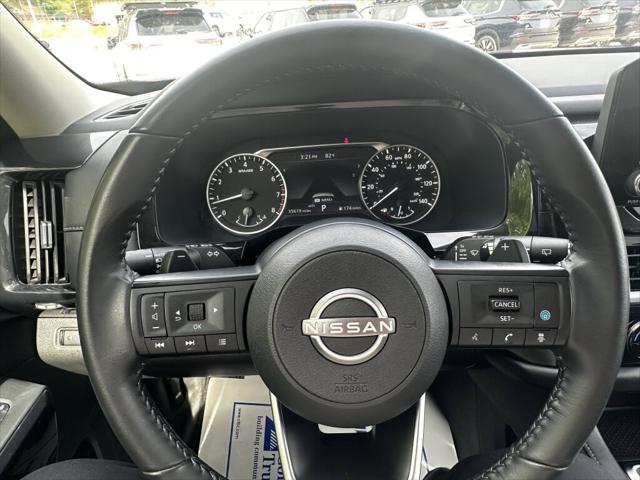 2025 Nissan Pathfinder SV 4WD