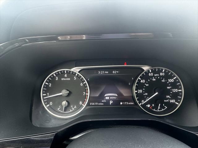 2025 Nissan Pathfinder SV 4WD